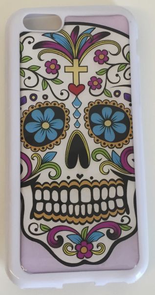 Case de Silicone Caveira iPhone 6