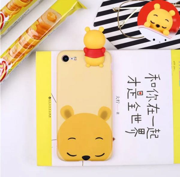 Case 3D Pooh Agarradinho iphone 7