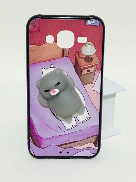 Case 3D Squishy Gatinho no quarto Galaxy J5 J500